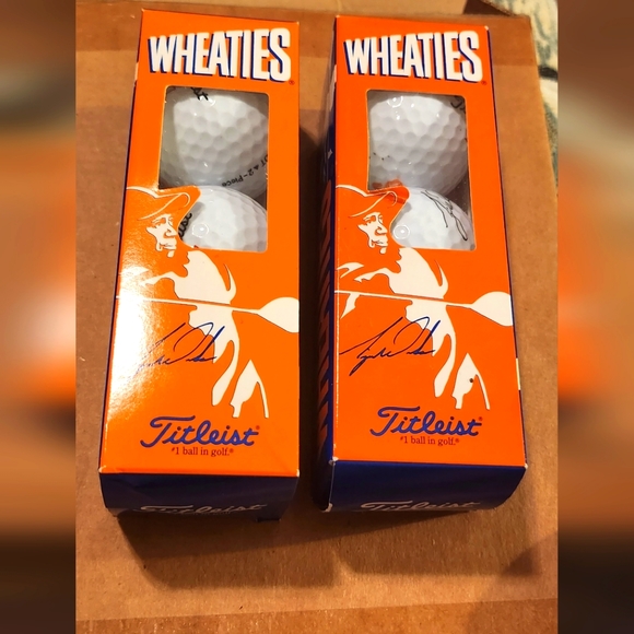 VINTAGE 1990's Tiger Woods Wheaties Promo Titleist Golf Balls 2 Sleeve - Picture 1 of 6